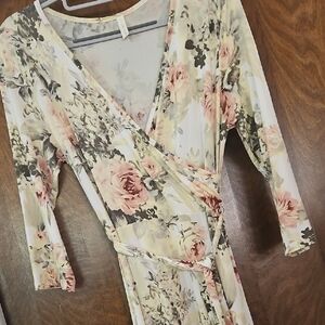 Pinkblush Floral Wrap Maxi Dress in Cream and Blush Pink Size Medium